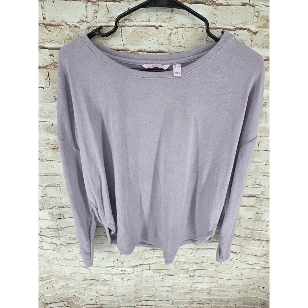 Anybody Swester Size Medium lavender color long sleeve